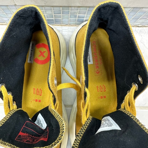 Converse Yellow Chuck 70 AT-CX Sneakers - Picture 5 of 9